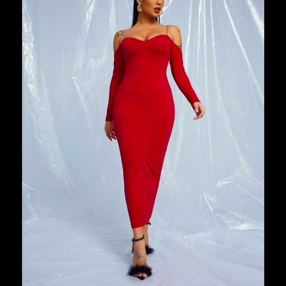 Dresses & Skirts - Red Drop Shoulder Chain Bodycon Dress